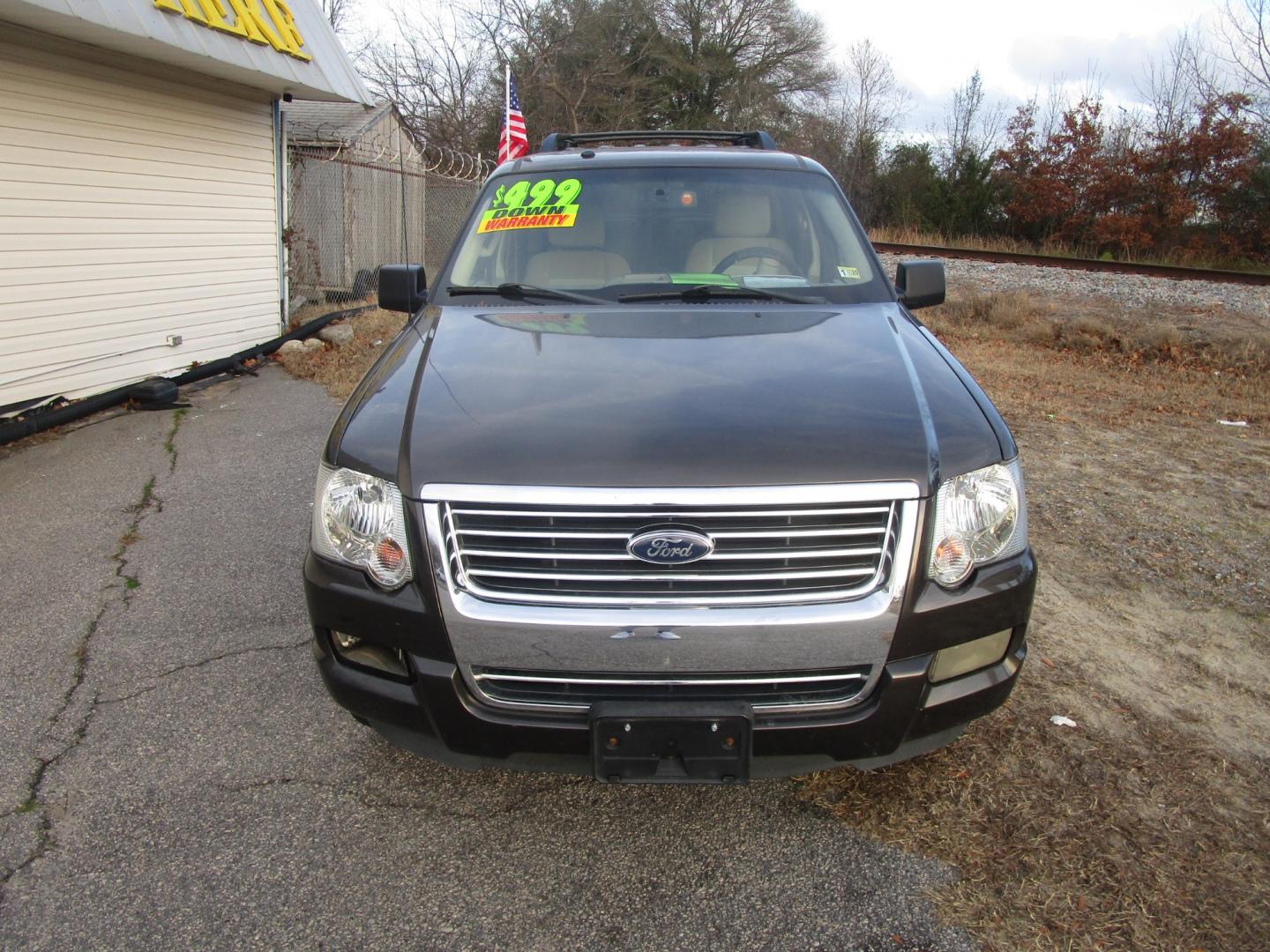 2007 Brown Ford Explorer (1FMEU73E67U) , located at 2553 Airline Blvd, Portsmouth, VA, 23701, (757) 488-8331, 36.813889, -76.357597 - **VEHICLE TERMS*** Down Payment: $499 Weekly Payment: $90 APR: 23.9% Repayment Terms: 42 Months ***CALL ELIZABETH SMITH - DIRECTOR OF MARKETING @ 757-488-8331 TO SCHEDULE YOUR APPOINTMENT TODAY AND GET PRE-APPROVED RIGHT OVER THE PHONE*** - Photo#2